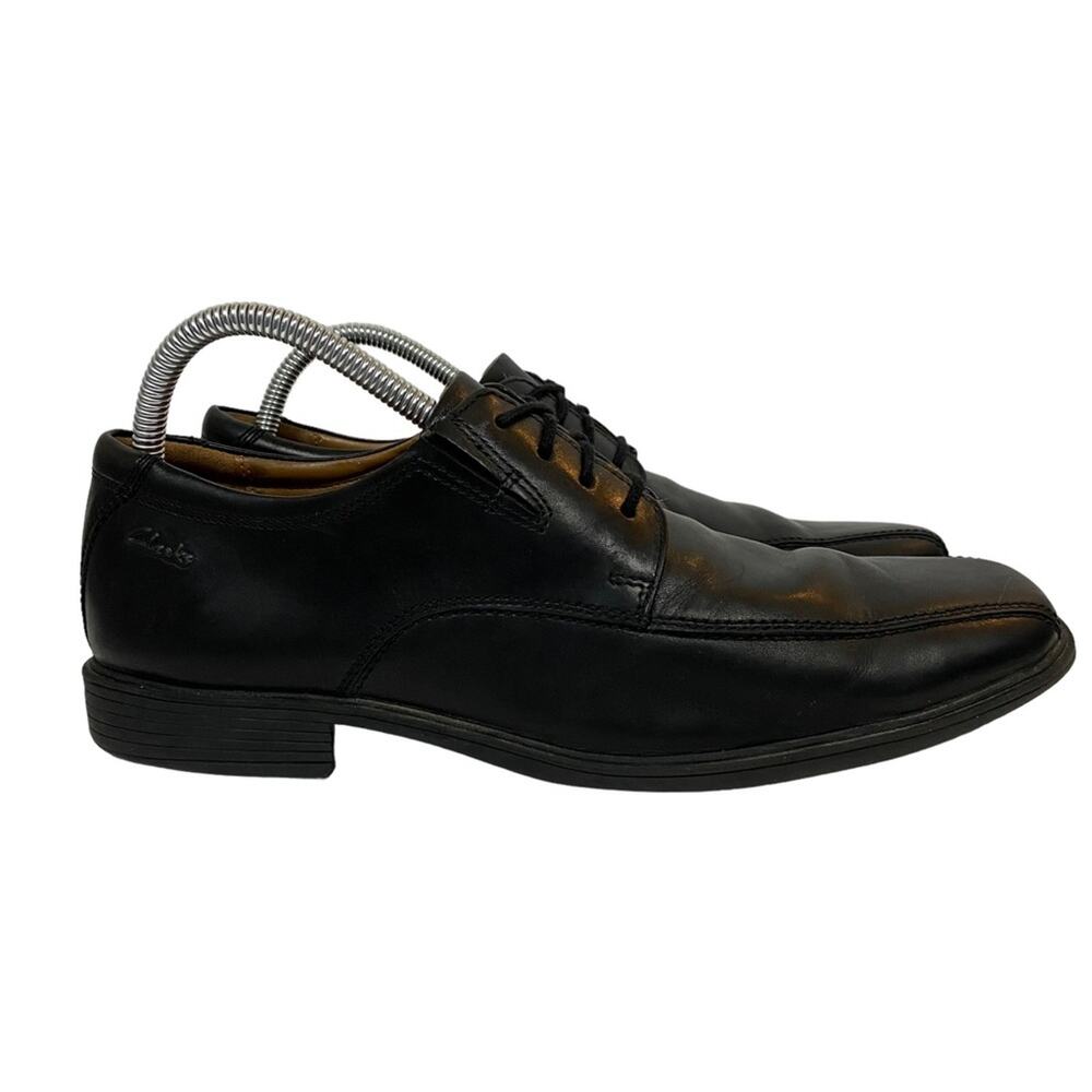 Clarks Men's Tilden Black Leather Apron Toe Oxford Shoes Size 8 Career Classic
